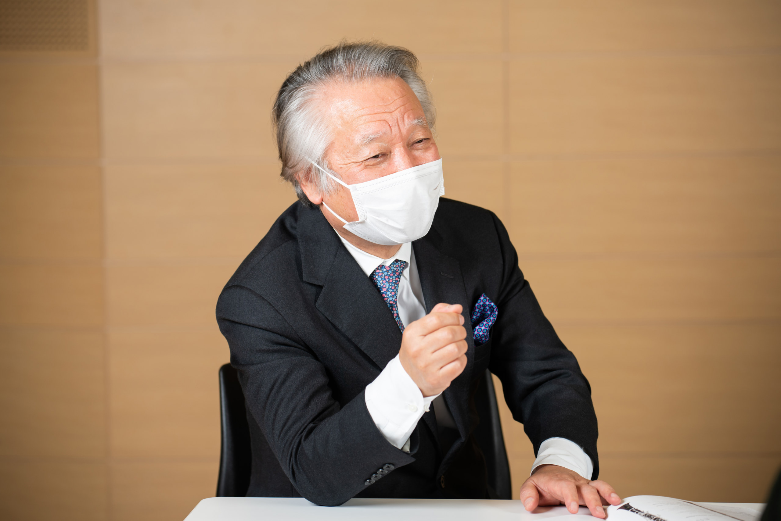 武田忠善氏