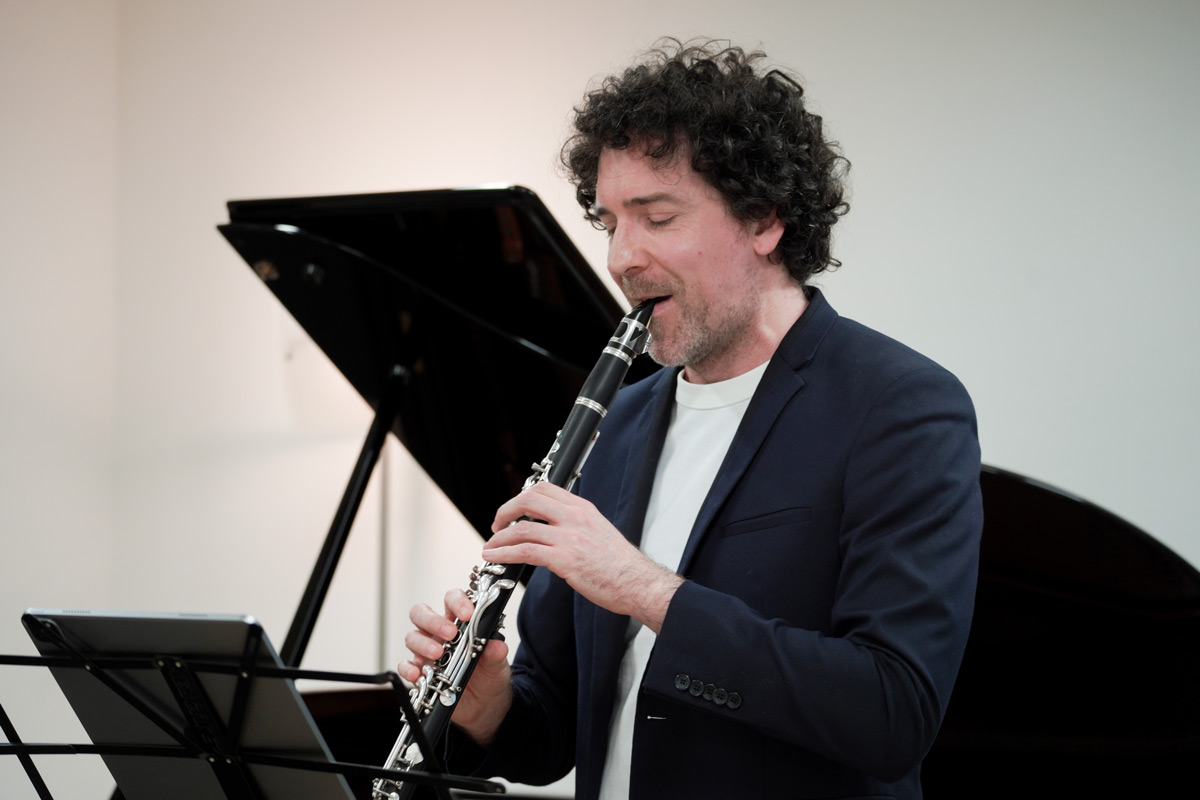 二コラ・バルディル—氏